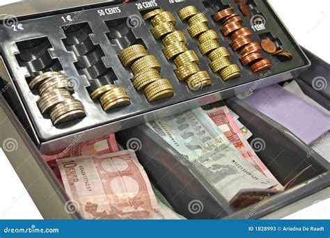 Kassa stock afbeelding. Afbeelding bestaande uit geluk - 1828993