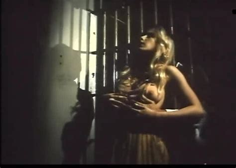Naked Cheryl Smith In Caged Heat