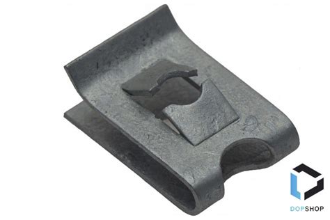 Гайка пружинная зажимная (скоба) под саморез Лада Веста, Гранта, Калина ...