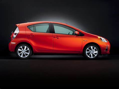 Toyota Prius C Specs Prices Mpg Reviews Photos Cars