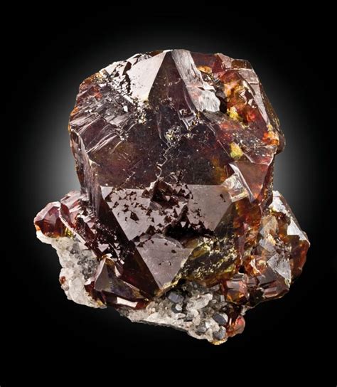 Calamine An Anti Itch Mineral Rock And Gem Magazine