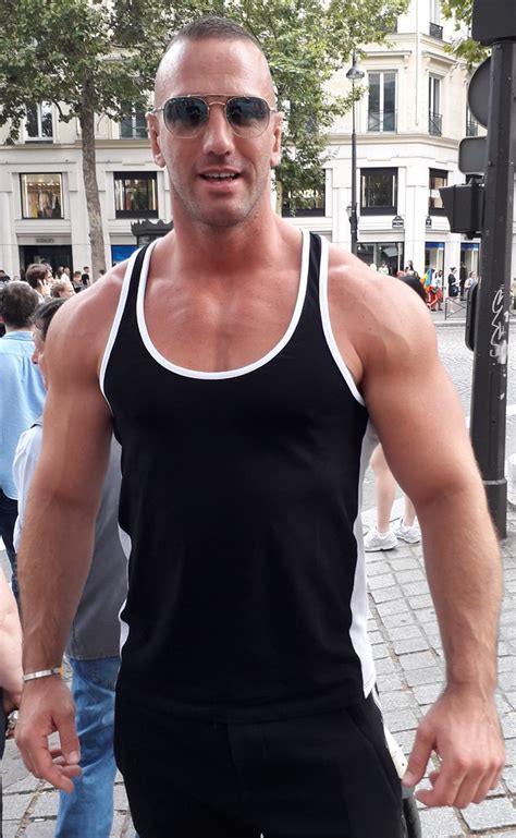 Hella Sexy Muscle Hunk Paris Pride 2018 Safe Photo … Flickr