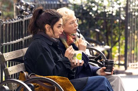 Dying For Sex Michelle Williams Neue Hulu Serie Startet Im April Mit Einer Wahren Geschichte