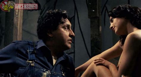 Naked Lucia Bravo In Frida