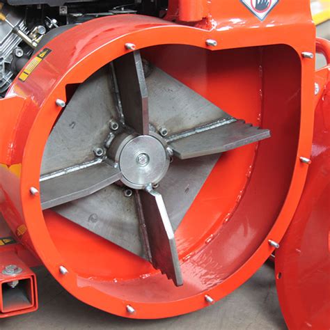 Коммунальный вакуумный пылесос для уборки листвы - ТОВ «СИНТЕЗ АГРО»