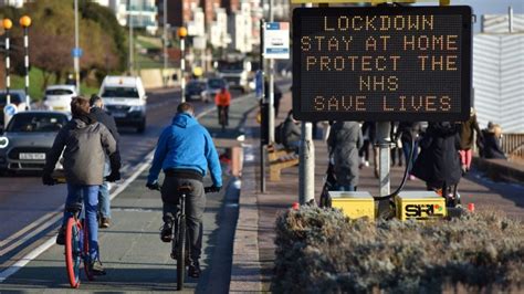 Covid 19 Lockdown Needs To Be Stricter Scientists Warn Bbc News