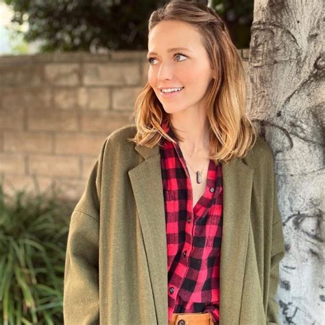 Hot And Sexy Johanna Braddy Photos ThBlog