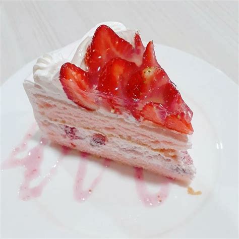 `🍮 - @itsumi | Cafe food, Delicious desserts, Food