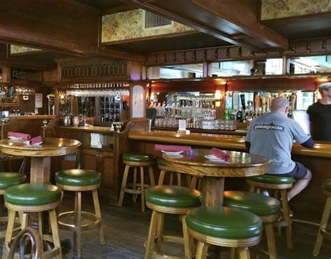 Live Music At Muldoons Irish Pub Newport Beach Live Music Venues On