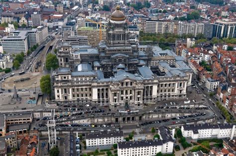 Brussels Will Make Slopes Of Justice Palace Car Free From March