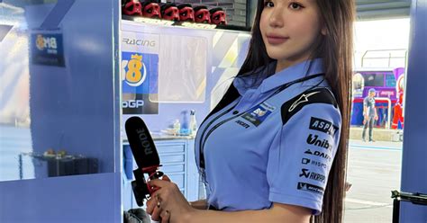 Hot Girl Tri U Follow G Y S T Quy T Khoe Ng Cong C C G T Ngay C Nh Ng Ua