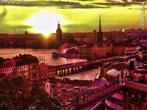 Vernissage med klös Sex Kink Rock n Roll på Södra Teatern Frontface