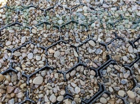 Решетка газонная пластиковая черная "Hexarm" (гексарм) для гравийной ...