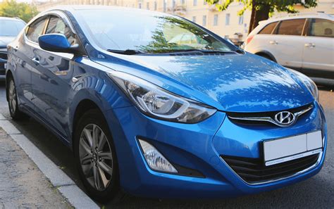 Hyundai Elantra V. Blue version * All PYRENEES · France, Spain, Andorra