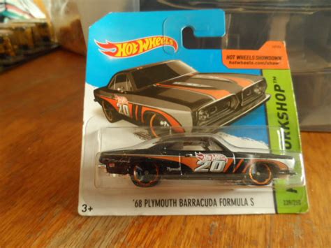 Vintage Toys Hot Wheels Plymouth Barracuda Formula S Sealed Short Card M