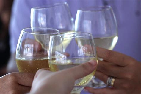 Ce spun studiile despre parteneriatele și căsătoriile între persoane de același sex și