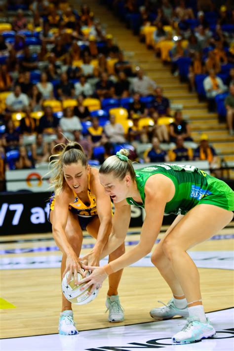 Netball Scoop Newsletter Suncorp Super Netball Preliminary Final