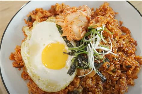 Cuma Dengan 3 Langkah Aja Intip Resep Dan Cara Membuat Nasi Goreng