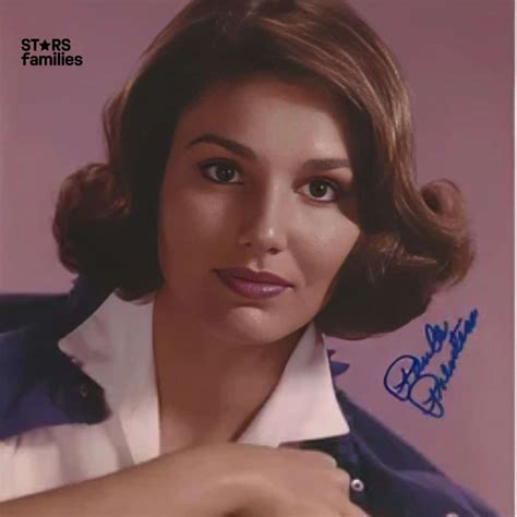 paula prentiss net worth 2021