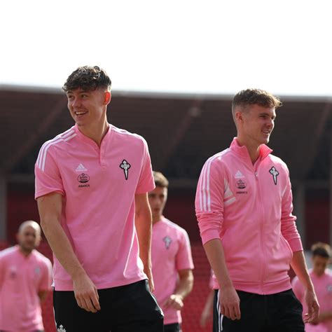 Strand Larsen se perdió el partido por una gastroenteritis ~ Celta de