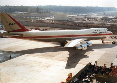 1st Boeing 747 Roll Out Ceremony Boeing Everett Factory September 30 1968 Boeing Aircraft