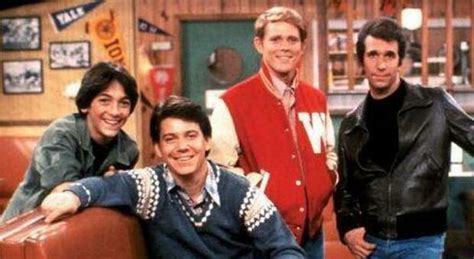 Happy Days compie 50 anni la storia i retroscena e le curiosità sulla