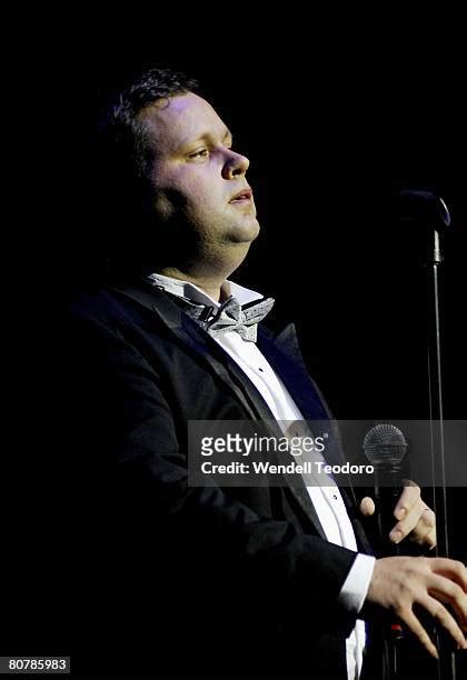 Paul Potts Performs At The Sydney Opera House Photos and Premium High ...