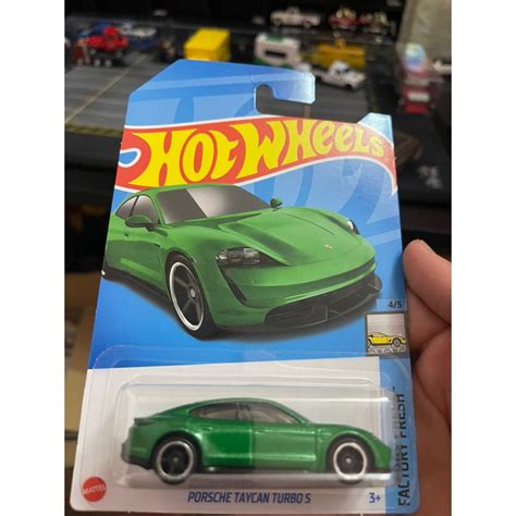 M H Nh Xe Porsche Taycan Turbo S Ch Nh H Ng Hot Wheels T L Shopee Vi T Nam