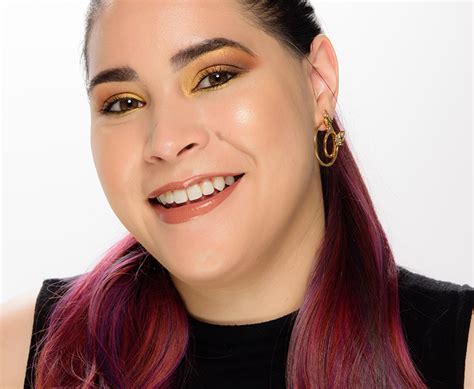 Urban Decay Naked Honey Eyeshadow Looks To Try