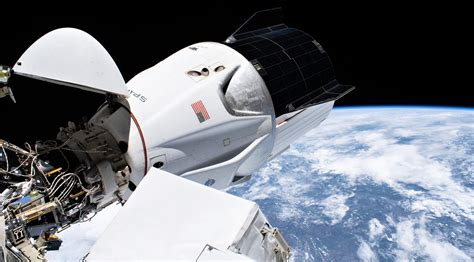 Crew Dragon De Spacex Acaba De Convertirse En La Nave Espacial De