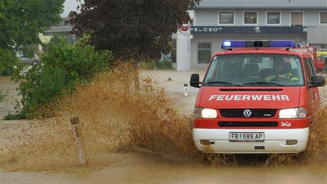 Unwetter Mure hinterlässt Spur der Verwüstung oe24 at