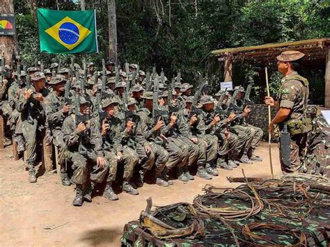 Soldados De Infantaria - Companhia de Infantaria de Selva conduz Estágio Básico do Combatente de ...