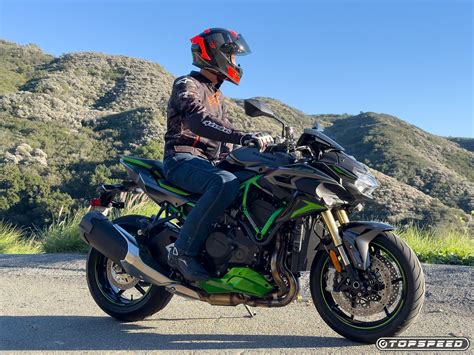 Best Naked Sports Bikes Over Cc