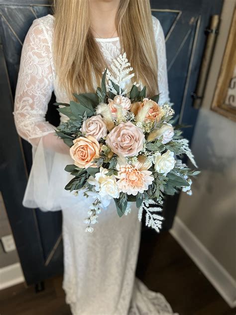 Peach Nude Cream Boho Wedding Flowers Spring Wedding Florals Summer Wedding Florals Etsy