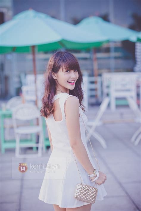 Những HOT GIRL VIỆT sở hữu gương mặt V line thời thượng HOT GIRL MAT V LINE CAM NHON