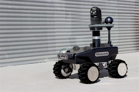 Rb Watcher Robotnik Presenta Su Nuevo Robot M Vil Para Vigilancia