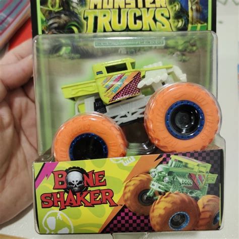 Hot Wheels Monster Trucks Grow In The Dark Bone Shaker New In Pack Shopee Malaysia