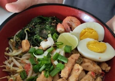 Resep Mie Kangkung Oleh Diah Parahita Cookpad