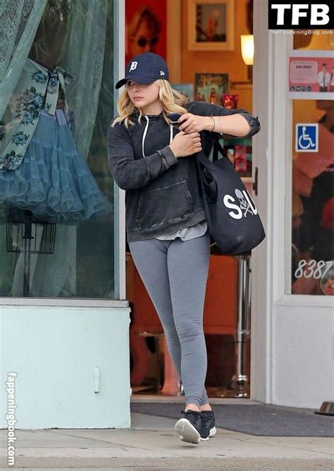 Chloë Grace Moretz chloegmoretz Nude The Fappening Photo 1495641 FappeningBook
