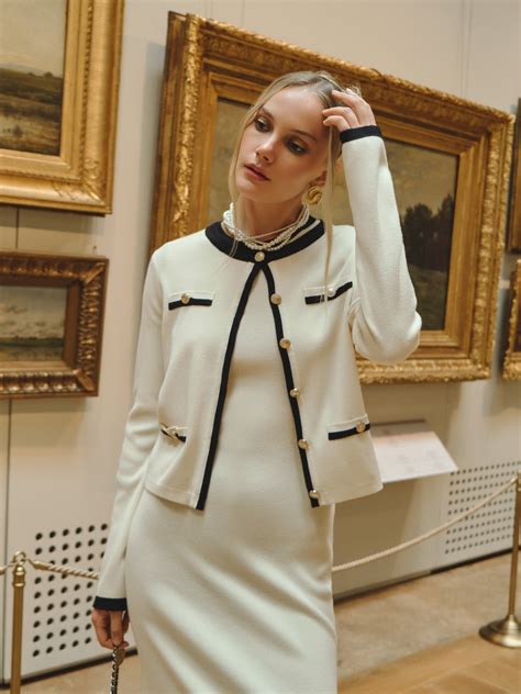 Трикотажное платье миди без рукавов с контрастными деталями :: LICHI ...