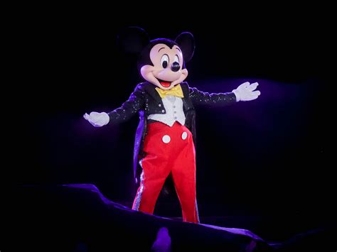 Characters You Can Expect To See In Disney Hollywood Studios Fantasmic