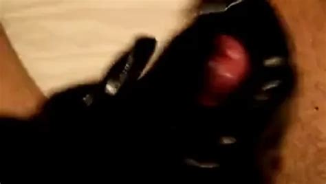 Free Gloves Handjob Porn Videos Xhamster