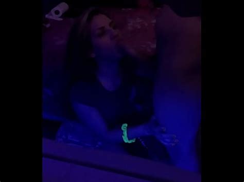 Chupando Pija Al Pendejo De Mi Vecino Xvideos