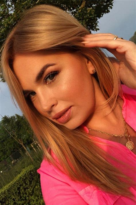 Wonderful Inna 51 Y O From Kharkov With Blonde Hair ID 423814 LadaDate