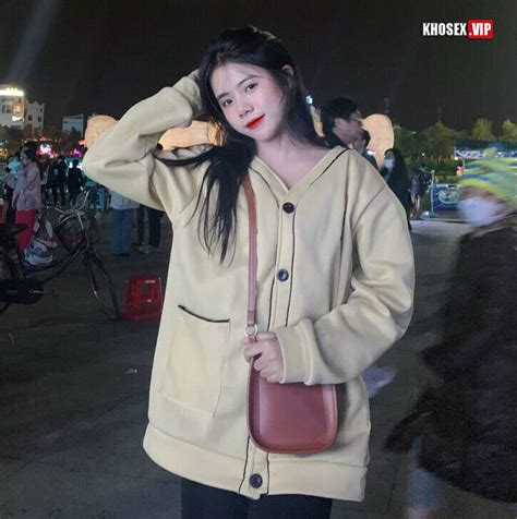 Clip sex việt Some em gái xinh loli dâm đãng thích mặc lọt khe