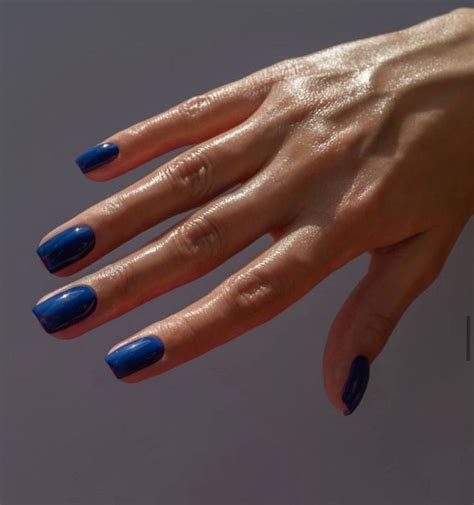 Dark blue nails in 2022 | Blue nails, Dark blue nails, Nails