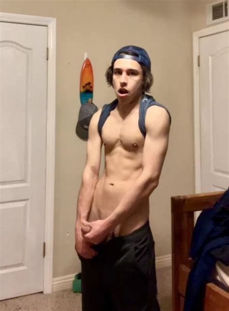 Want A Warm Shot Of Cum In Your Mouth Nudes Gayporn Nude Pics Org