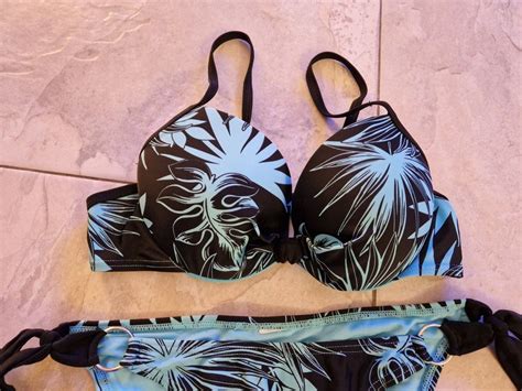 Bikini türkisblau schwarz mit Palmen Grösse S Kaufen auf Ricardo