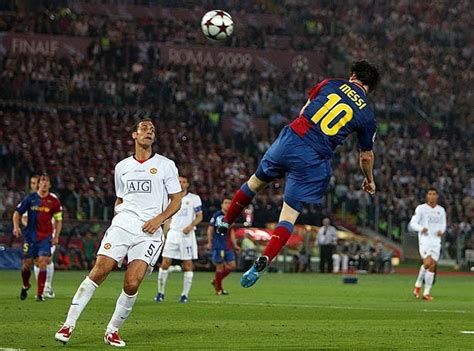 Barca  Images Lionel Messi Header Against Manchester United All