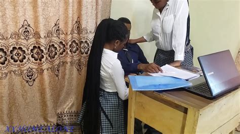 Big Dick Class Teacher Fuck His Teenage Students After Class For Extra Marks XNXX